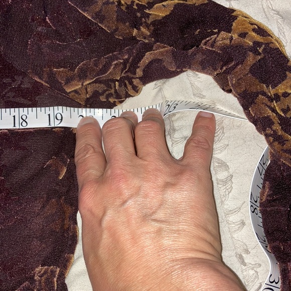 Vintage textured blouse - Picture 3 of 3